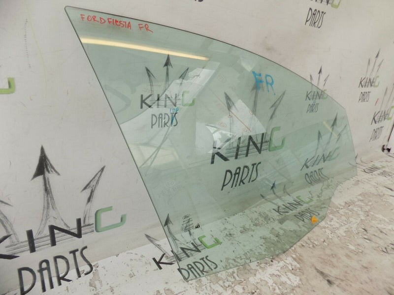 FORD FIESTA MK7 ST 5 DOOR  FRONT WINDOW DOOR GLASS RIGHT SIDE  8A61A21410A