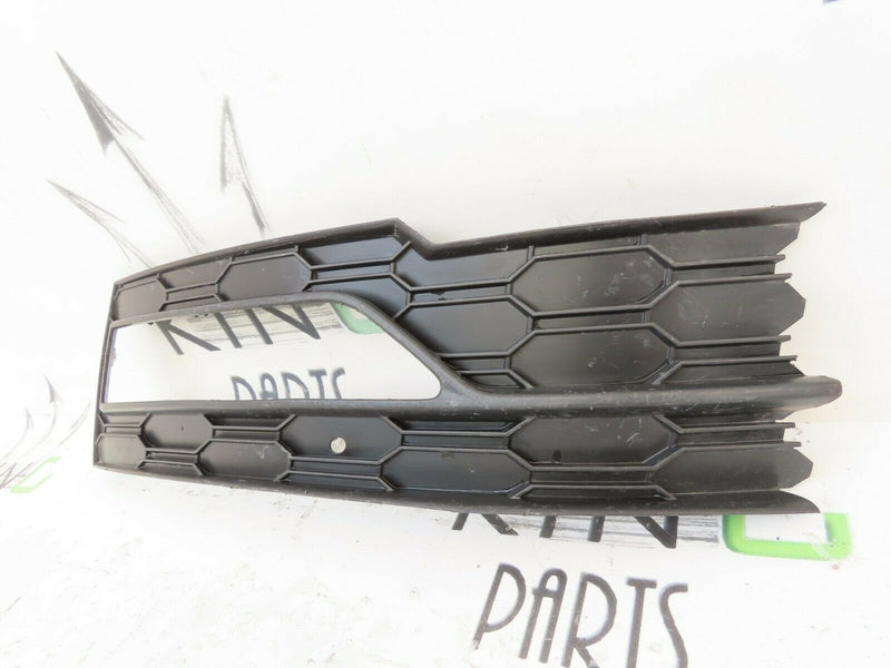 SKODA OCTAVIA 2020-ON FRONT BUMPER RIGHT FOG LIGHT GRILL SURROUND