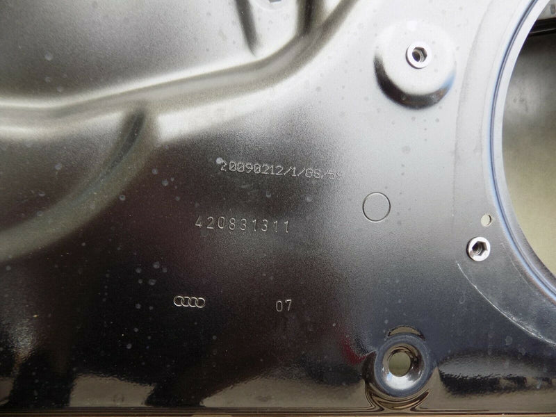 AUDI R8 MK1 2006-2015 FRONT LEFT DOOR PANEL PASSENGER SIDE 420831311