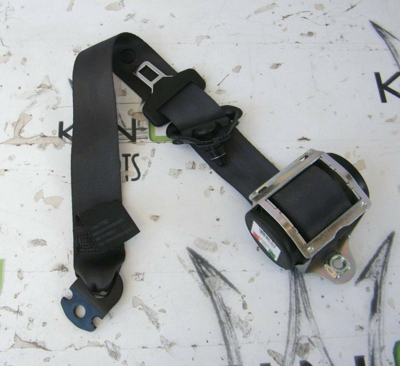 VAUXHALL CORSA E 2014-ON RIGHT OR LEFT SIDE REAR SEAT BELT 13427752
