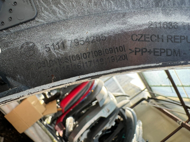 BMW X1 F48 xLINE FACELIFT 2020-ON FRONT BUMPER & *NEW TOP GRILL 6x PDC