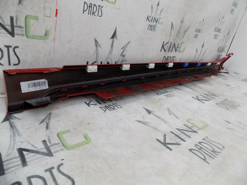 BMW 1 SERIES F40 M SPORT - 2019-ON - GENUINE RIGHT SIDE SKIRT 51778072574