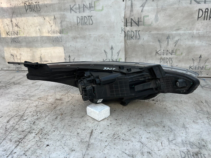HYUNDAI i20 2014-2018 PASSENGER SIDE LEFT HEADLIGHT GENUINE 92101-C8