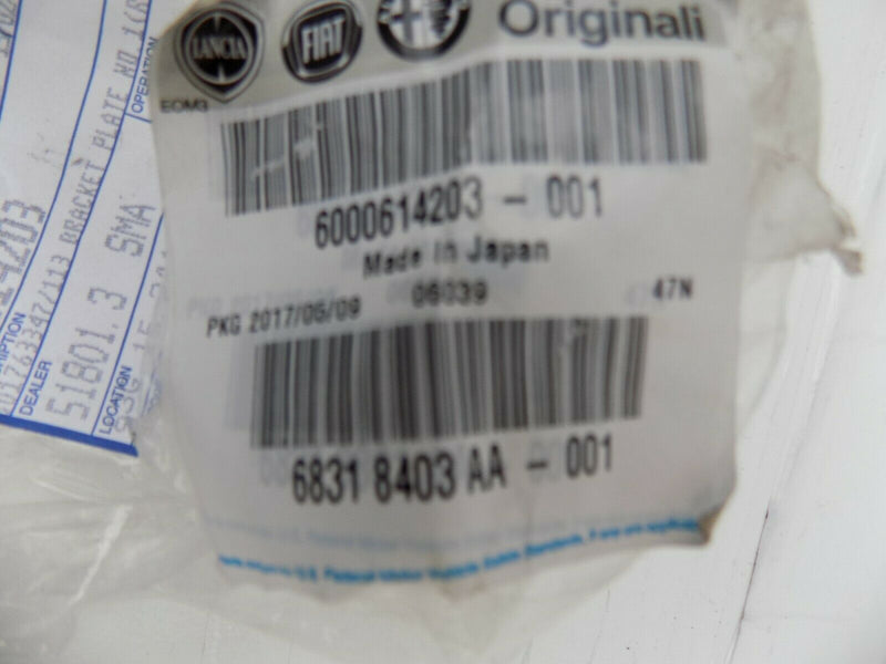 FIAT MOPAR GENUINE RIGHT MOUNT BRACKET NA4L-501A1 /S12-32