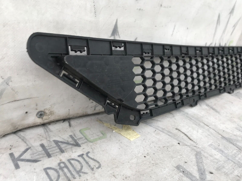 HYUNDAI TUCSON 2016-2018 FRONT BUMPER LOWER GRILLE 86561D700