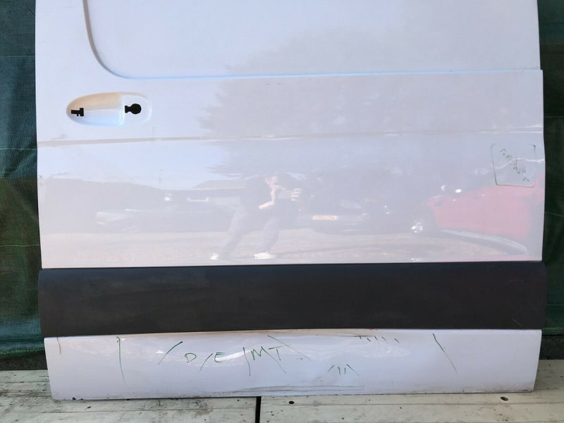 MERCEDES SPRINTER 907 910 2018-ON LEFT PASSENGER SIDE SLIDING DOOR PANEL