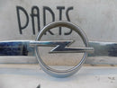 VAUXHALL CORSA C 2004-2006 FRONT GRILLE BADGE CHROM EMBLEM OEM 551290562