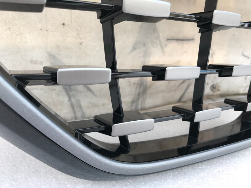 BMW i4 G26 2022-2024 FRONT BUMPER GRILL RADIATOR *(RADAR HOLE)  946346