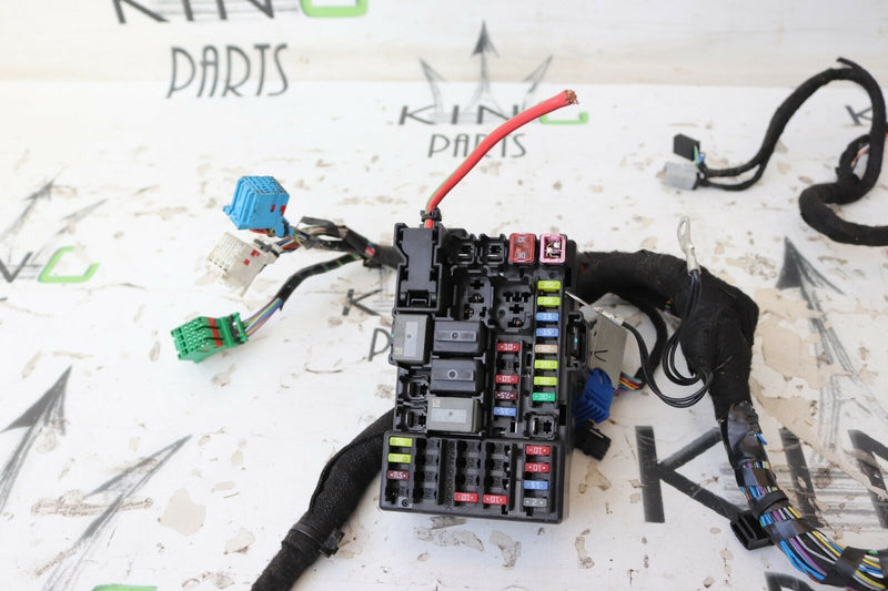 VAUXHALL CORSA E 2014-ON 1.4 DASHBOARD WIRE HARNESS + MINI FUSE BOX 13359477