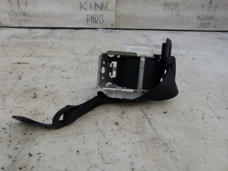 MERCEDES C W204 2007-11 REAR CENTRE MIDDLE SEAT BELT GENUINE A2046950159