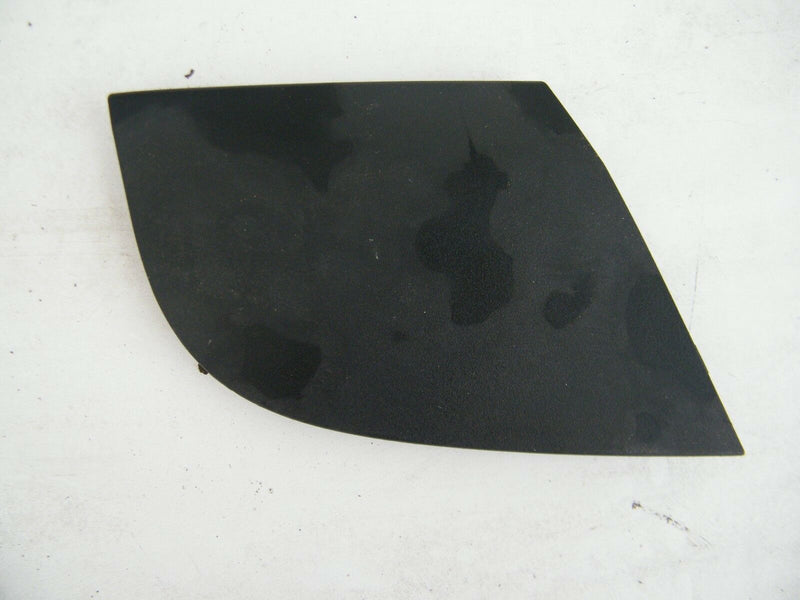 MB B CLASS W245 FRONT WINDSHIELD WATER DRAIN COVER RIGHT A1698300275 (S15-29)