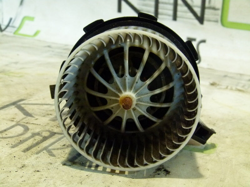 AUDI A4 HEATER BLOWER FAN MOTOR GENUINE 8K2820021