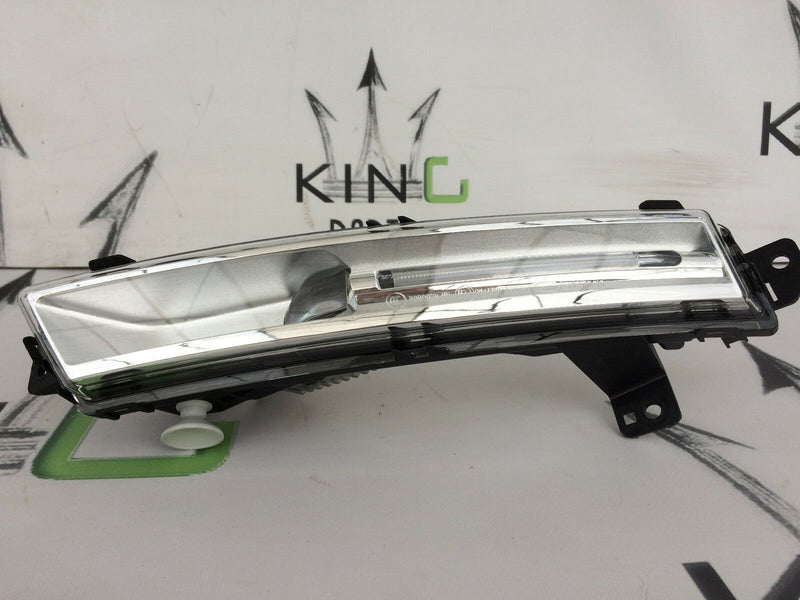 JAGUAR F-PACE X761 OEM FOG LIGHT LED DAYTIME RUNNING LIGHT LEFT SIDE 1058.001 L