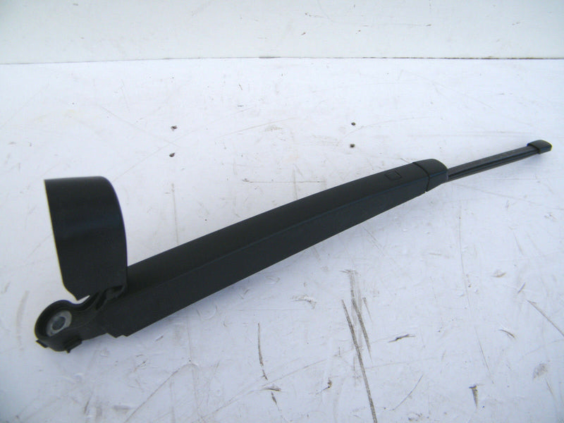 VW GOLF VII MK7 R GTI 2013-2016 GENUINE REAR WINDSCREEN WIPER ARM & BLADE
