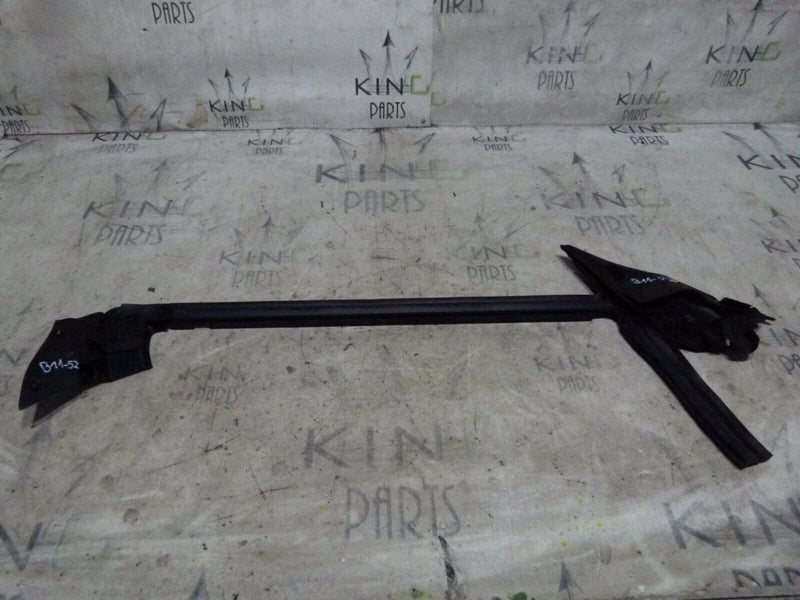 MERCEDES CLS C257 2018-21 FRONT RIGHT WINDOW SEAL GENUINE A2577250400