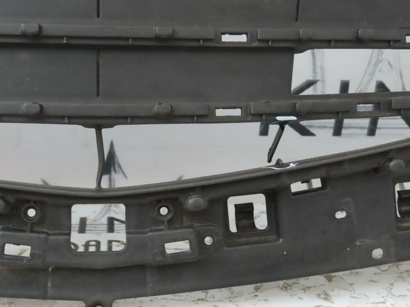 MAZDA 3 MK3 SKYACTIV-G SPORT 2017-18 FRONT BUMPER BRACKET RADIATOR GRILLE