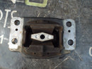 FORD GALAXY GEARBOX MOUNT / MOUNTING BRACKET 6G91 7M121 AC / 6G91 7M121 BC