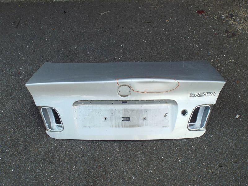 BMW 3 SERIES E46 TAILGATE BOOTLID SILVER