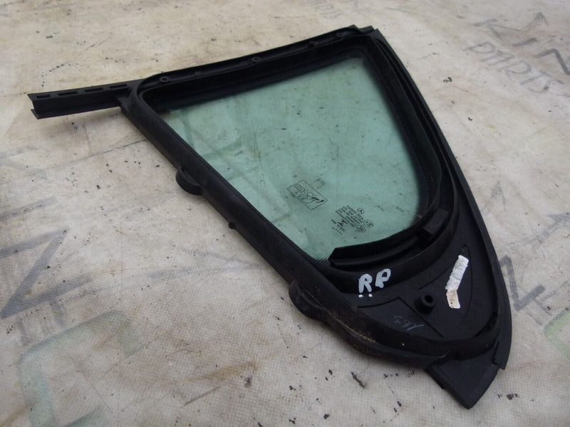 MERCEDES C W205 2014-2018 REAR RIGHT WINDOW GLASS GENUINE A2057306000