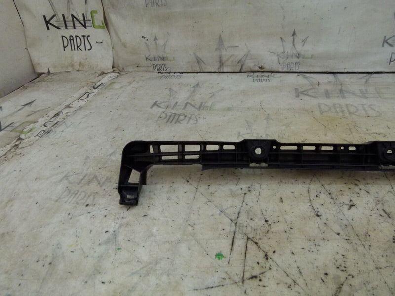 VW GOLF MK7 2013-2017 REAR BUMPER CENTRE BRACKET GENUINE 5G6807863