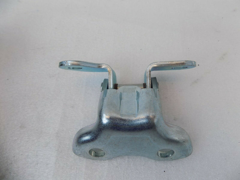 PEUGEOT 107 2005-2014 REAR RIGHT DOOR UPPER HINGE 9035 S6 /S30-19