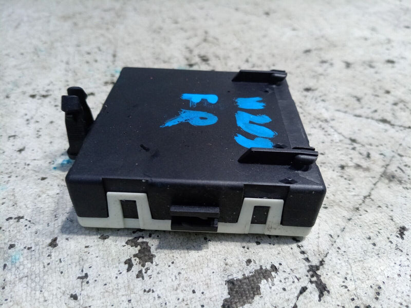 MERCEDES W205 C CLASS 14-18 FRONT RIGHT DOOR CONTROL MODULE A2059006013 #
