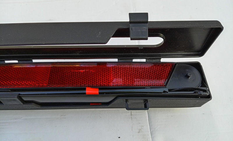 MERCEDES C E GLE GLC  SLK CLS GENUINE WARNING HAZARD TRIANGLE A0008900597 #