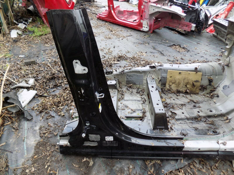 RANGE ROVER SPORT L494 RIGHT DRIVER SIDE BODY CUT PART QUARTER PANEL PILLAR B
