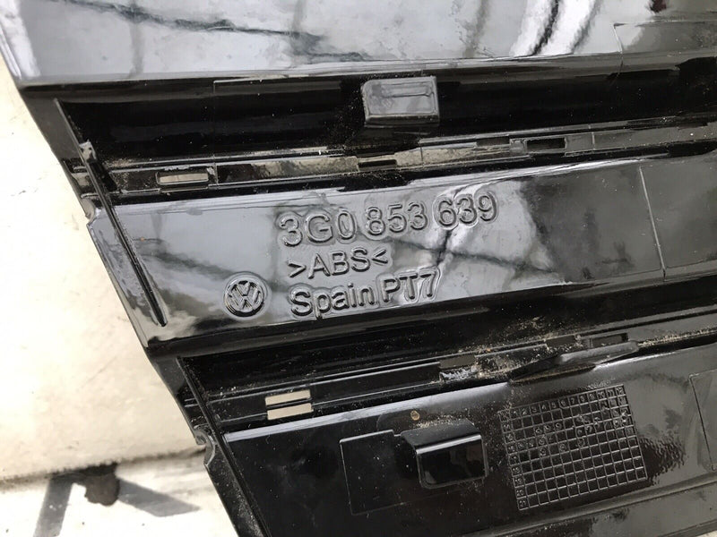VOLKSWAGEN VW PASSAT GTE PETROL HYBRID FRONT CHARGING FLAP COVER 3G0853639