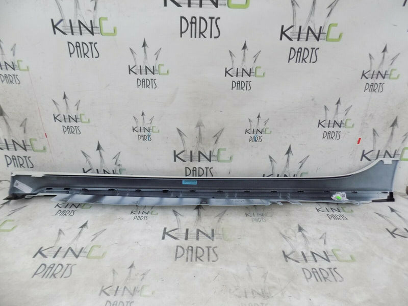 BMW 1 SERIES F40 M SPORT - 2019-ON - GENUINE RIGHT SIDE SKIRT 51778072574