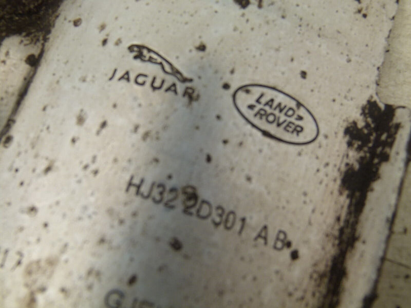 RANGE ROVER EVOQUE L551 HYBRID 2019-ON PART OF FRONT SUSPENSION HUB HJ322D301AB