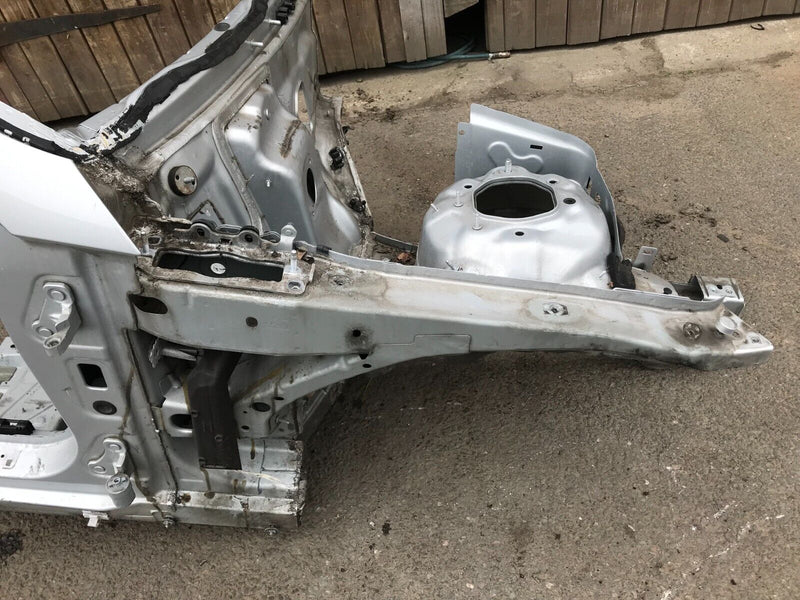 MERCEDES W212 2009-16 RIGHT SIDE FRONT END BODY CUT PART QUARTER PANEL PILLAR A