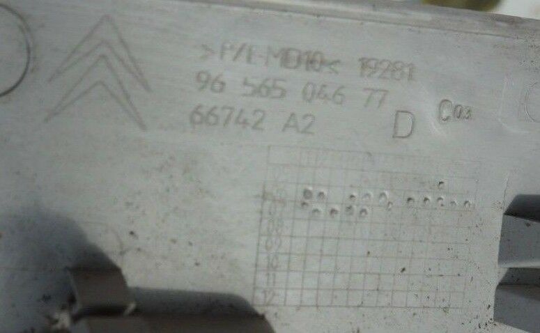 CITROEN C4 GRAND PICASSO 2006-2013 RH SUN VISOR LED LIGHT TRIM STRIM 9656504677