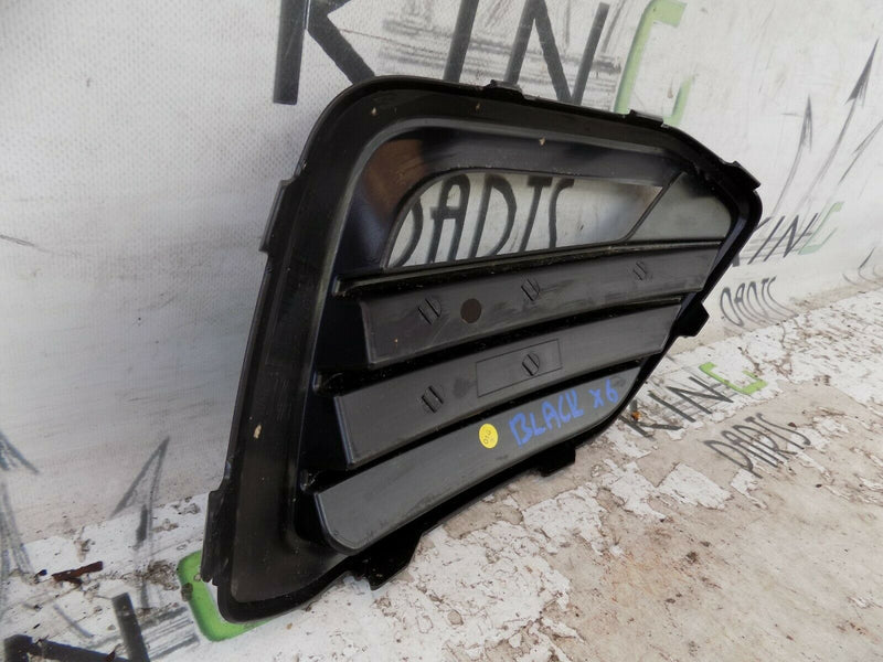 SEAT ATECA 2020-UP RHD FCL FRONT BUMPER LEFT SIDE GRILLE IN BLACK NO PDC HOLES