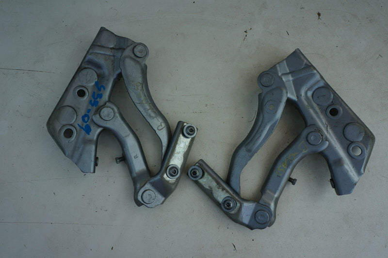 MERCEDES B CLASS W245 2005-2011 BONNET HINGES A1698800428 A1698800328 - S35-09