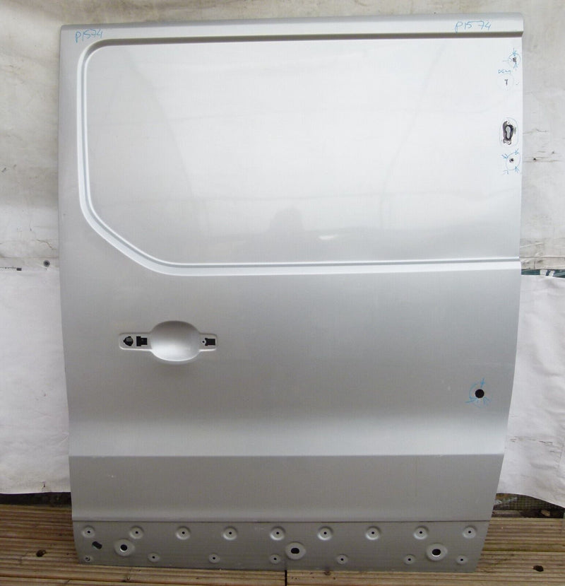 RENAULT TRAFIC, VIVARO MK3 X82 2014-18 SLIDING SLIDE DOOR PANEL LEFT SIDE
