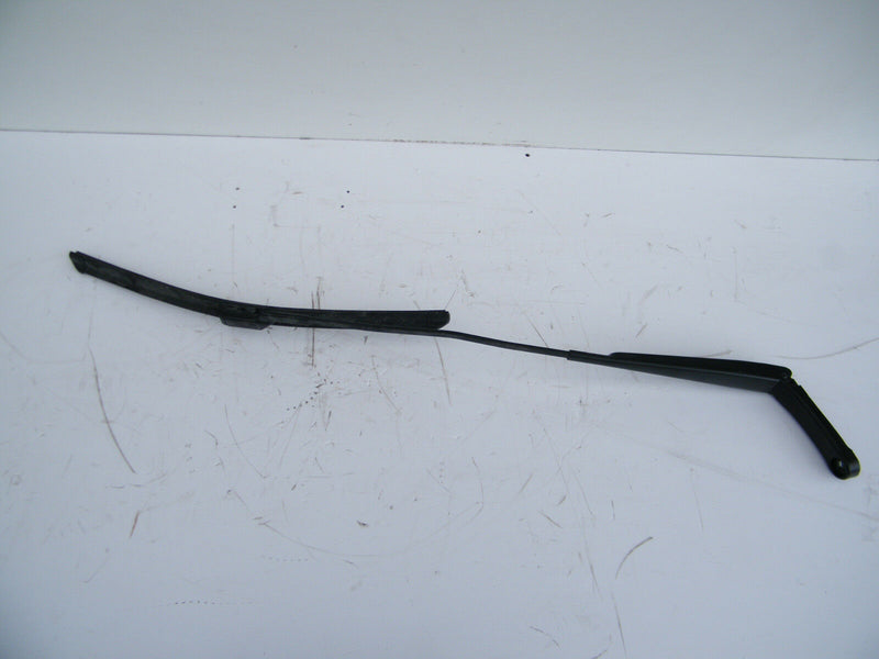 VW GOLF VII MK7 R GTI 13-16 RIGHT FRONT WINDSCREEN WIPER ARM BLADE O/S 5G2955409
