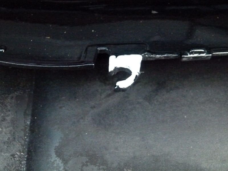 BMW 6 E63 2003-07 FRONT BUMPER PDC GENUINE 5111 7008813