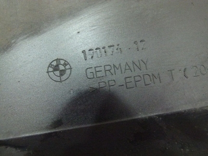 BMW 5 F10 M-SPORT 2010-13 REAR BUMPER DIFFUSER TRIM GENUINE 19017412