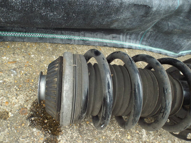 VAUXHALL ZAFIRA B MK2 05-10 FRONT LEG SCHOCK ABSORBER DUMPER RIGHT DRIVER SIDE