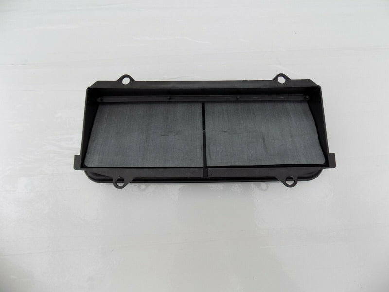 NISSAN LEAF 2016-ON REAR AIR DUCT DRAFTER 77008-AX60B /S46-16