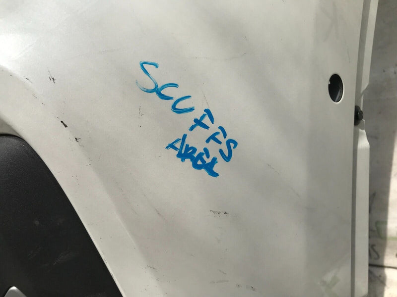 BMW X1 F48 FACELIFT 2019-ON FRONT BUMPER GENUINE 6x PDC  & GRILL GRILLE