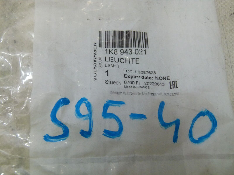 VW GOLF MK6 2008-2012 LICENCE NUMBER PLATE LIGHT GENUINE 1K8943021