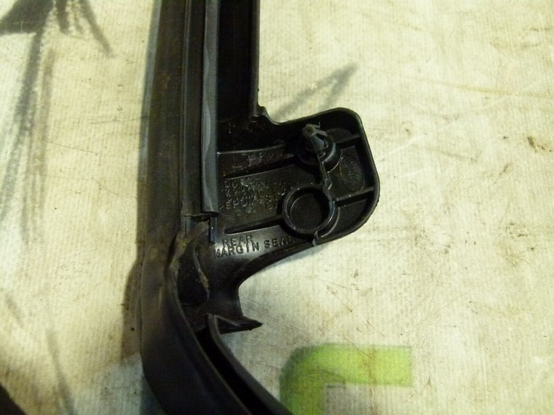 RANGE ROVER SPORT 13-17 REAR LEFT WINDOW RUBBER SEAL GENUINE DK62250A21A