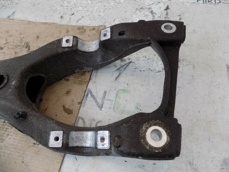 AUDI Q7 4L 2007 3.0TDI REAR CROSSBEAM BRACKET 7L8512369