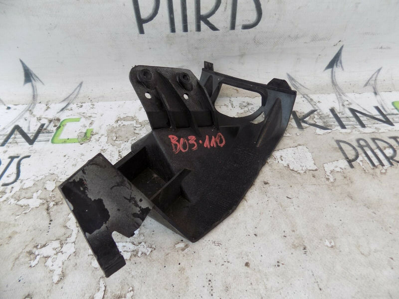 VOLVO S80 V70 2006-2016 LEFT SIDE HEADLIGHT WASHER JET BRACKET 30698126 B03.110