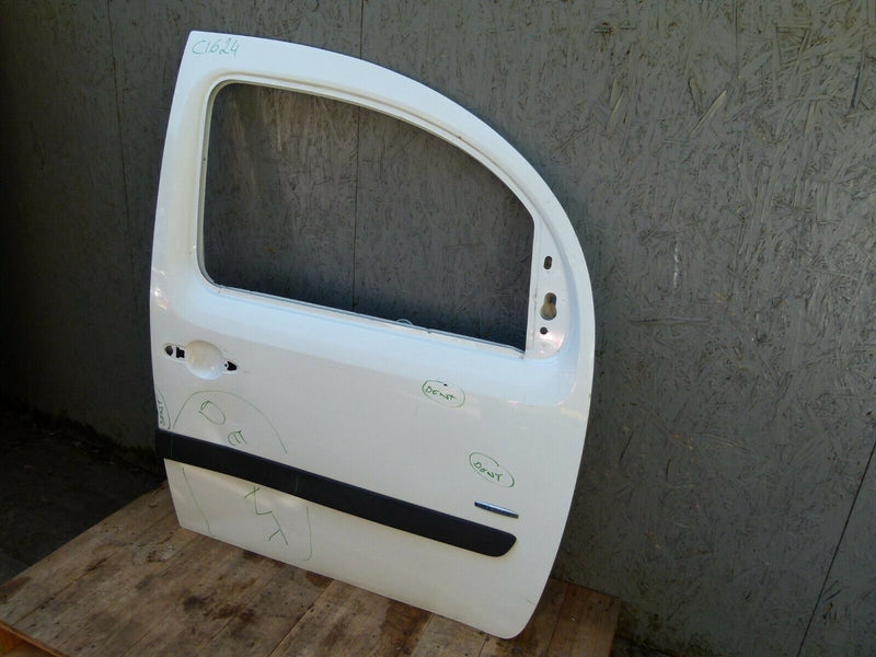 RENAULT KANGOO NISSAN NV200 MK2 2007-20 RIGHT DRIVER SIDE FRONT DOOR PANEL C1624