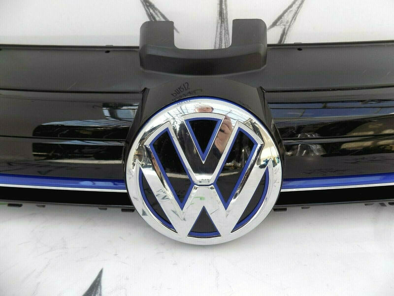 VW eGOLF MK7 2014-2018  FRONT RADIATOR UPPER CENTRE GRILL ELECTRIC 5GE853651