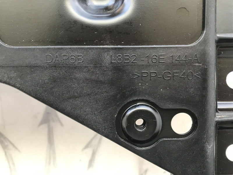 LAND ROVER DEFFENDER L663 2020-23 FRONT RADIATOR CENTRE SLAM PANEL L8B2-16E144-A