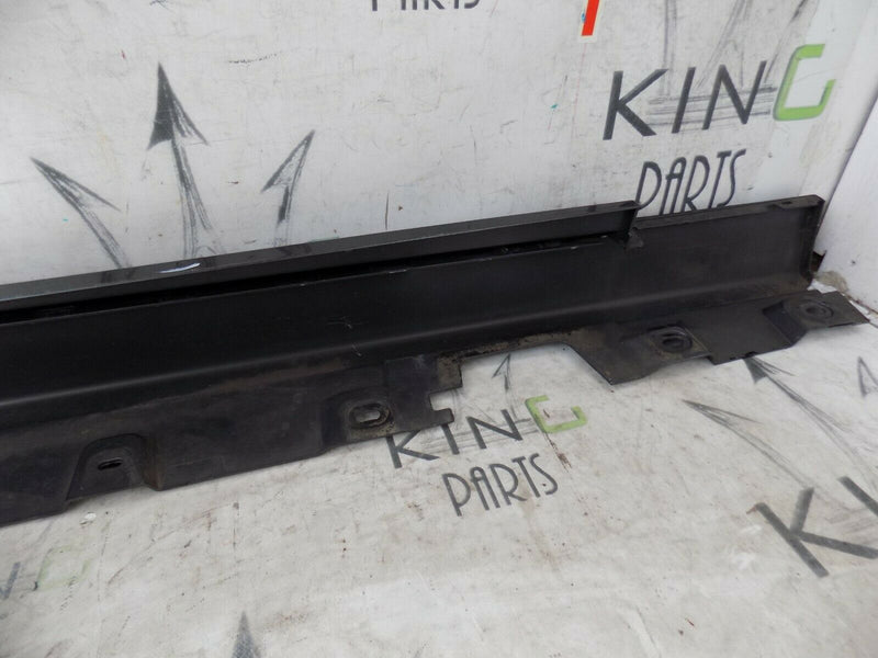 BMW 5 SERIES F10 2009-13 FRONT LEFT SIDE SKIRT MOUNTING BRACKET 51777184773